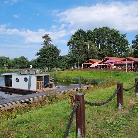 Hausboot Emsblick Casa vacanze Walchum